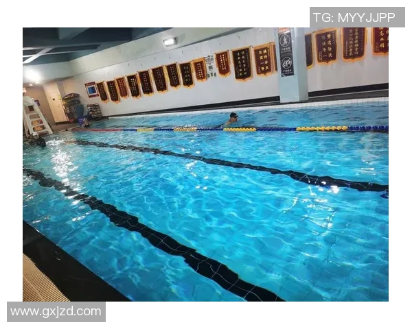 游泳健身：塑造健康体魄的全身锻炼与科学方法解析