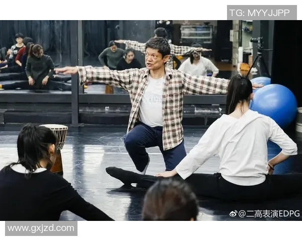 杨军专访:从街头到舞台的蜕变与坚持的舞蹈人生回顾
